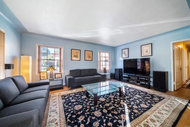 1350 Quincy Avenue, Long Beach, CA 90804