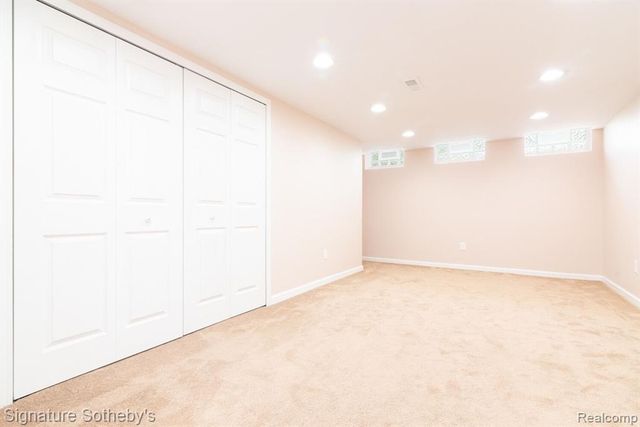 3672 Middlebury Lane, Bloomfield Hills, MI 48301