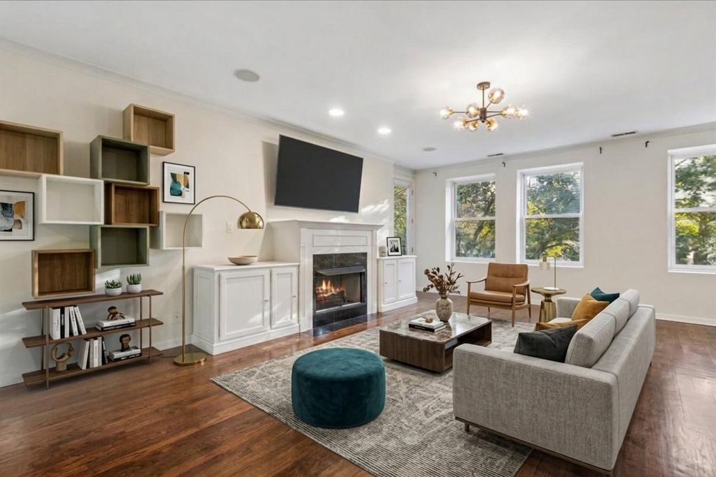 1426 N ORLEANS Street 202, Chicago, IL 60610 — photo 3