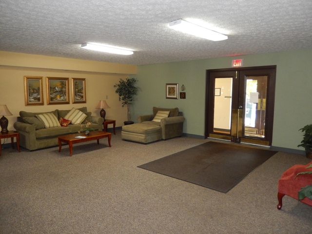 4117 Karl Road, 302, Columbus, OH 43224