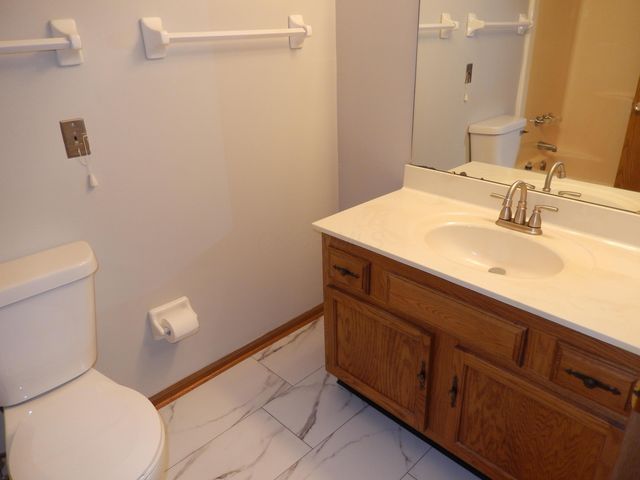 4117 Karl Road, 302, Columbus, OH 43224