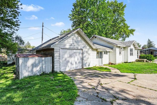 19659 Darden Road, South Bend, IN 46637