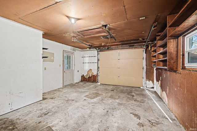 19659 Darden Road, South Bend, IN 46637