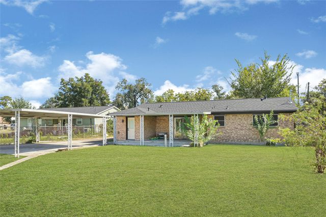 3225 Bostic Street, Houston, TX 77093