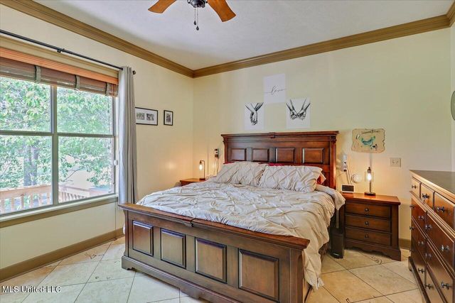 168 Woodlands Glen Cir, Brandon, MS 39047