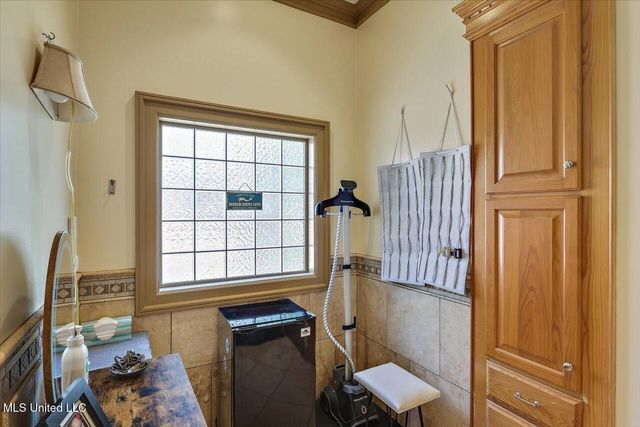 168 Woodlands Glen Cir, Brandon, MS 39047