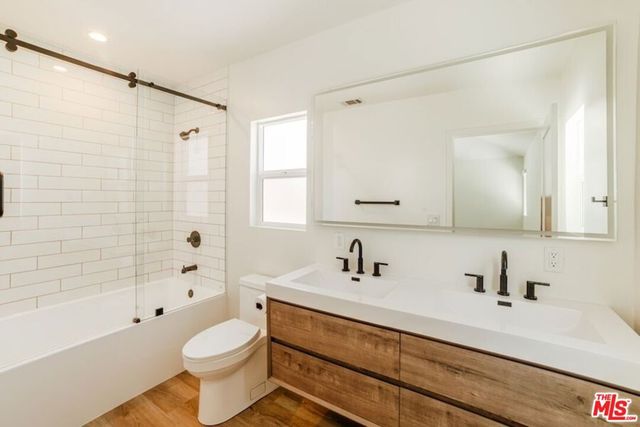 5222 5220 Whitsett Avenue 2, Valley Village, CA 91607