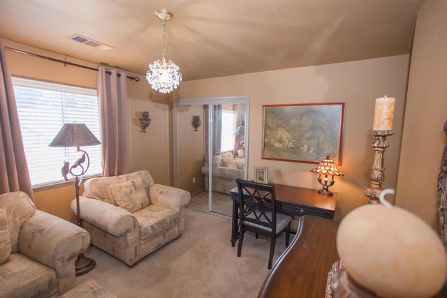 4797 N Pinebury Way, Clovis, CA 93619