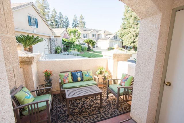 4797 N Pinebury Way, Clovis, CA 93619