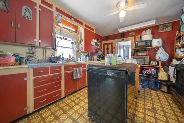 10 Whiting Hill Road, Wilton, NH 03086