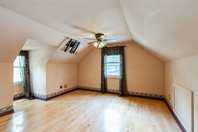 174 Harvey Avenue, Grayslake, IL 60030