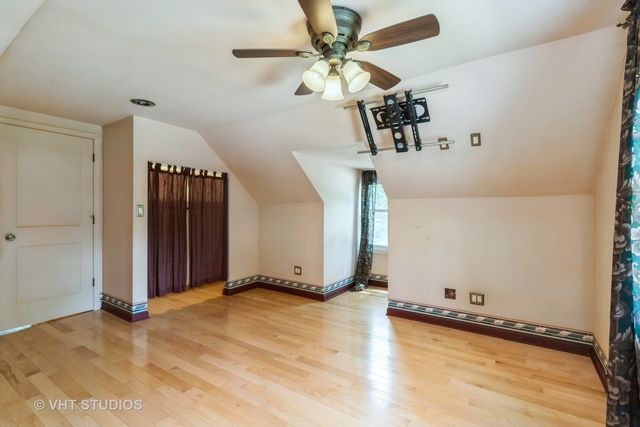 174 Harvey Avenue, Grayslake, IL 60030