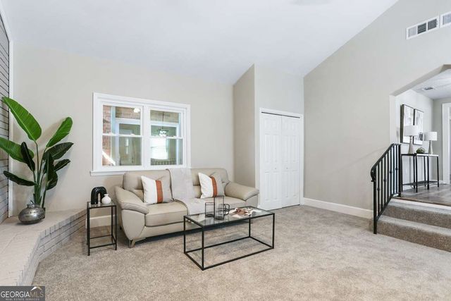 3127 Gilbert Street, Savannah, GA 31404