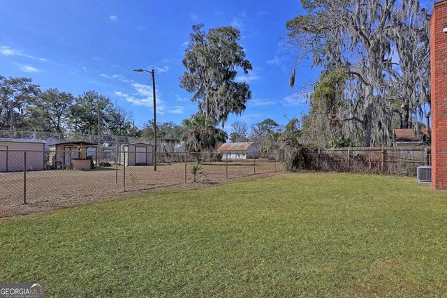 3127 Gilbert Street, Savannah, GA 31404