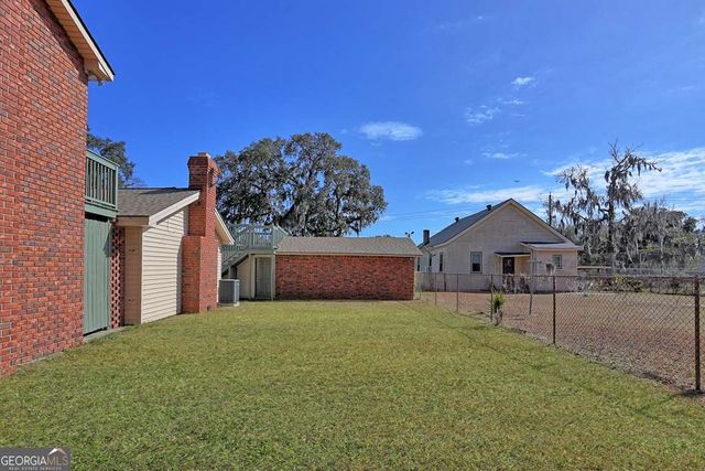 3127 Gilbert Street, Savannah, GA 31404