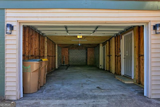 3127 Gilbert Street, Savannah, GA 31404