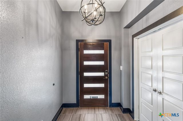 318 Blue Oak Boulevard, San Marcos, TX 78666
