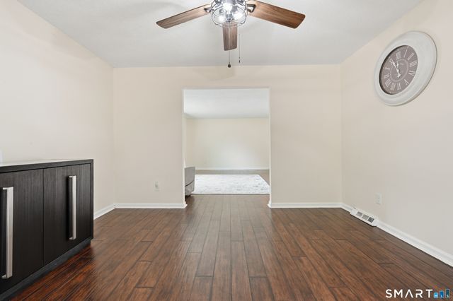 50 Orangewood West 50, Derby, CT 06418