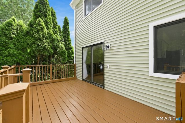 50 Orangewood West 50, Derby, CT 06418
