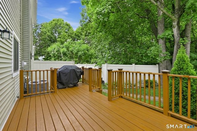 50 Orangewood West 50, Derby, CT 06418