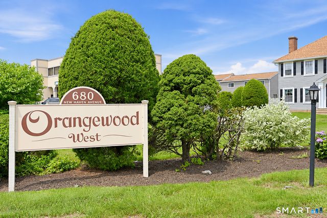 50 Orangewood West 50, Derby, CT 06418