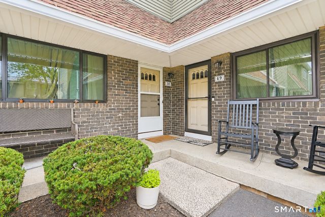 50 Orangewood West 50, Derby, CT 06418