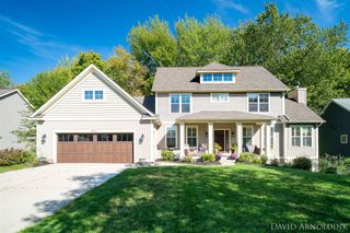 461 Island View Drive, Holland, MI 49424
