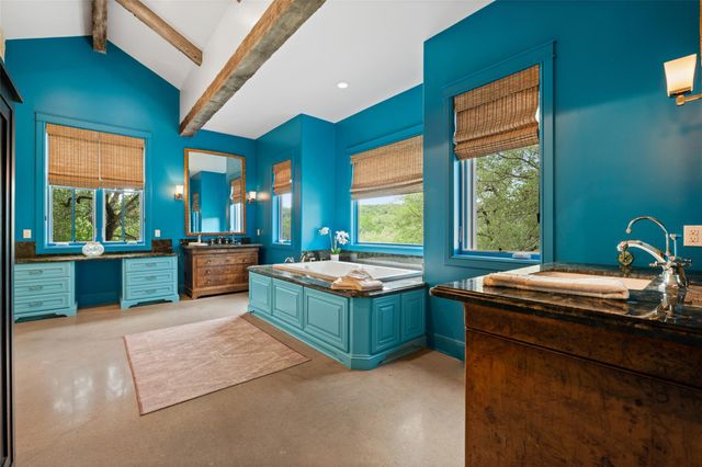 1905 Wood Acre LN, Austin, TX 78733