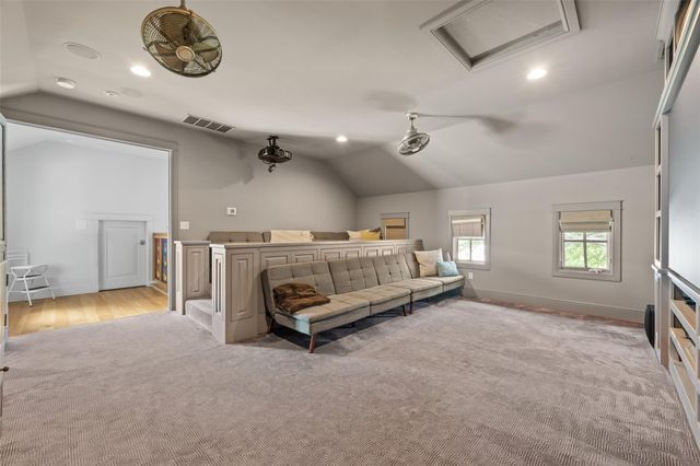 1905 Wood Acre LN, Austin, TX 78733