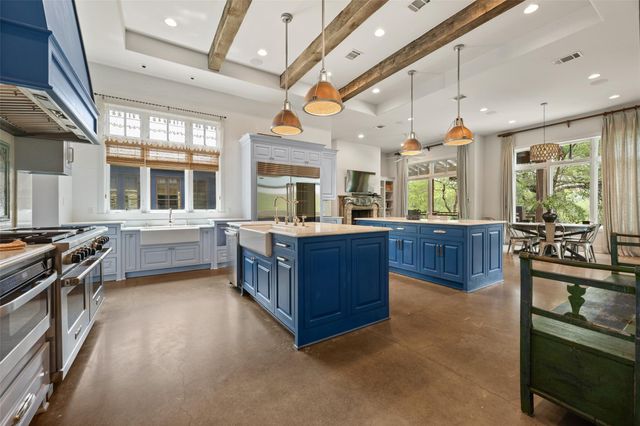 1905 Wood Acre LN, Austin, TX 78733