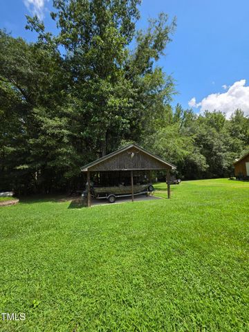413 Johnson Town Rd Road, Zebulon, NC 27597