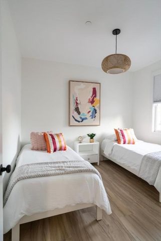 8 Enon St 102, Beverly, MA 01915