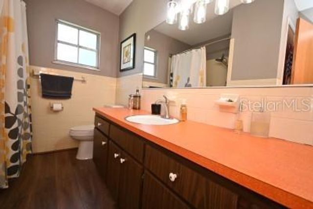 35833 LAKESHORE DRIVE, Dade City, FL 33525
