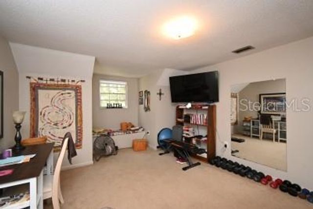 35833 LAKESHORE DRIVE, Dade City, FL 33525