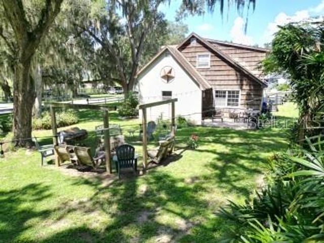 35833 LAKESHORE DRIVE, Dade City, FL 33525