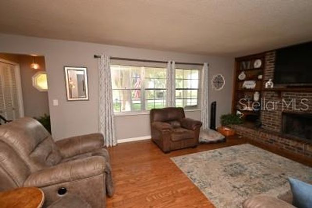 35833 LAKESHORE DRIVE, Dade City, FL 33525