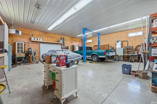 159 W 900 N Road, Decatur, IN 46733