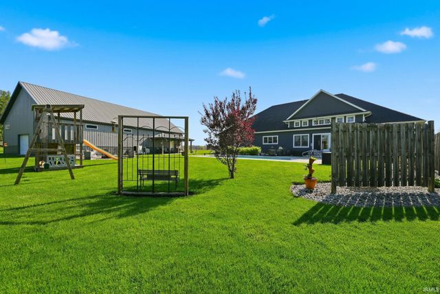 159 W 900 N Road, Decatur, IN 46733