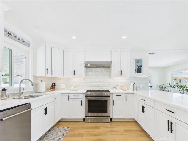 20701 Beach 251, Huntington Beach, CA 92648