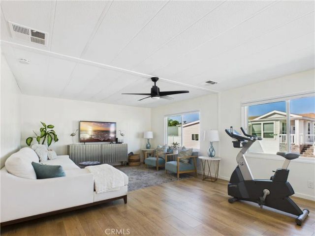 20701 Beach 251, Huntington Beach, CA 92648