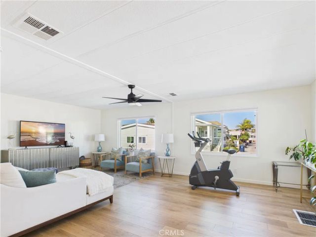 20701 Beach 251, Huntington Beach, CA 92648