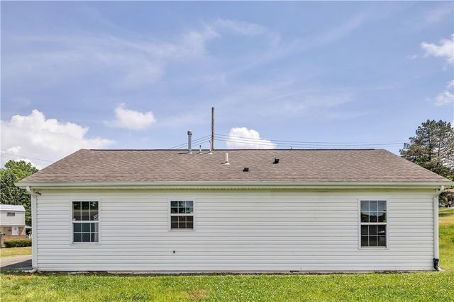 508 Fern Aly, Duquesne, PA 15110