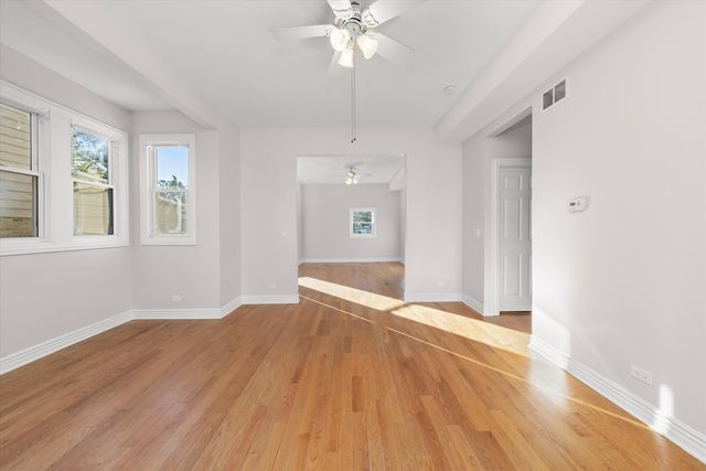 197 Herrick Road, Riverside, IL 60546