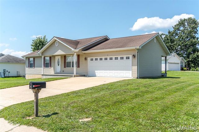 2 Iron Hill Court, St Clair, MO 63077
