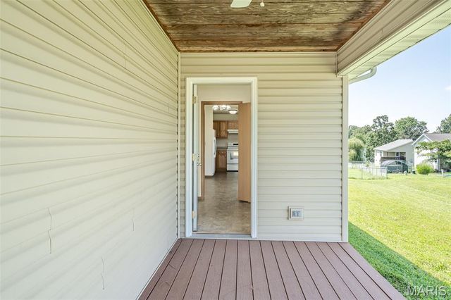2 Iron Hill Court, St Clair, MO 63077