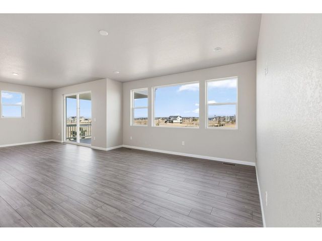 24317 E River Front Dr, Aurora, CO 80019