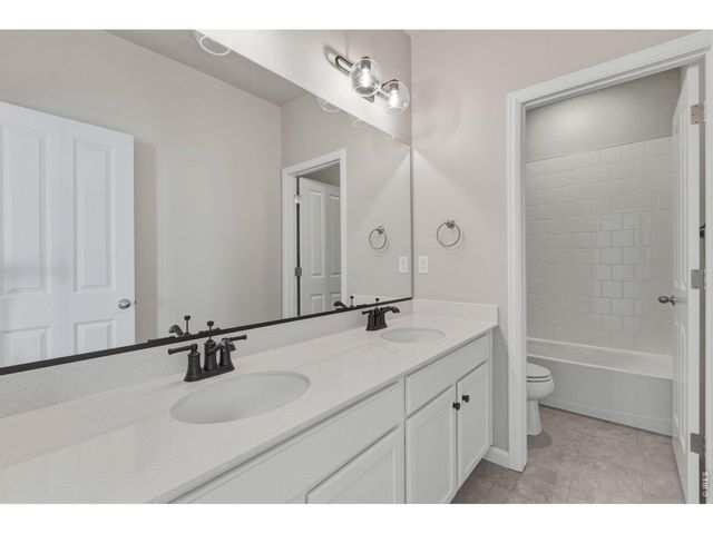 24317 E River Front Dr, Aurora, CO 80019