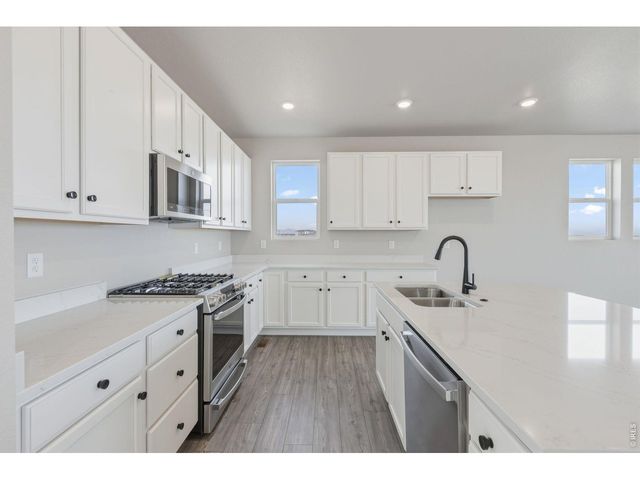 24317 E River Front Dr, Aurora, CO 80019