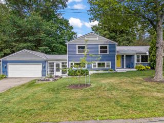 118 Cocheco Street, Dover, NH 03820