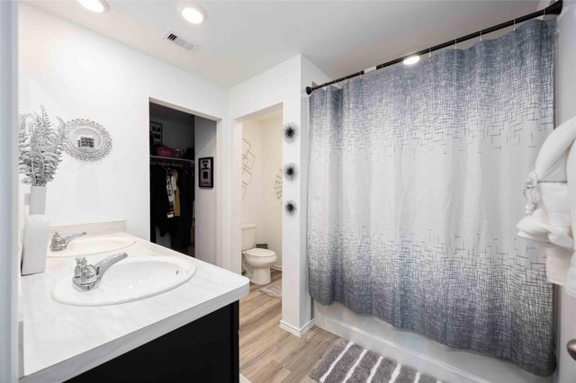 1106 Dewberry Downs Lane, Houston, TX 77090